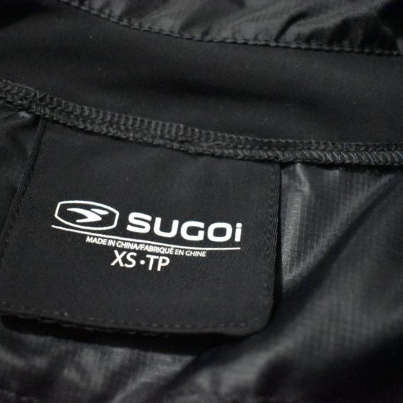 NWT SUGOi Stash Wind & Water Resistant Jacket Wm's XS Black Zip Closure - Picture 3 of 15